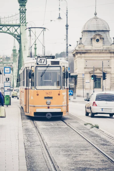 Budapest Hungary 2017年12月18日 1866年以来運行されている歴史的なトラム ブダペスト トラム ネットワークは世界最大のトラム ネットワークの1つであり 総延長156 85キロメートル — ストック写真