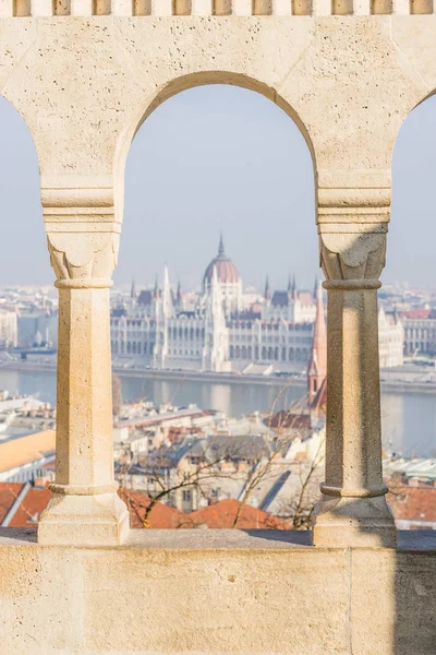 Budapest Hungary Aralik 2017 Macaristan Parlamento Binası Gotik Diriliş Tarzında — Stok fotoğraf