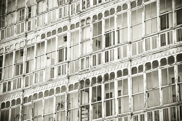 Black White Crop Shot Balconies Old Building Ghetto — Stock Photo, Image