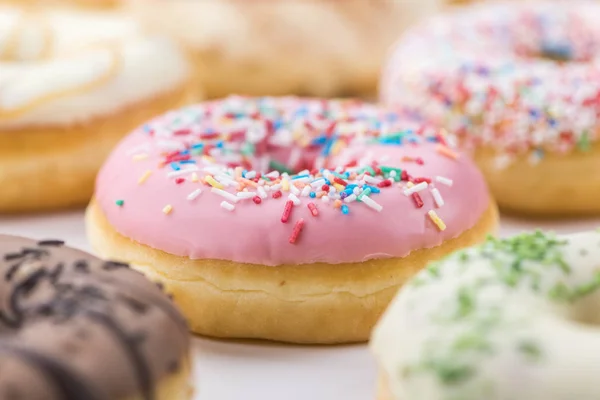 Donuts recién hechos (primer plano) ) — Foto de Stock