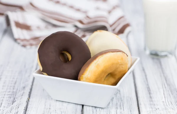 Donuts frescos feitos (tiro de close-up ) — Fotografia de Stock