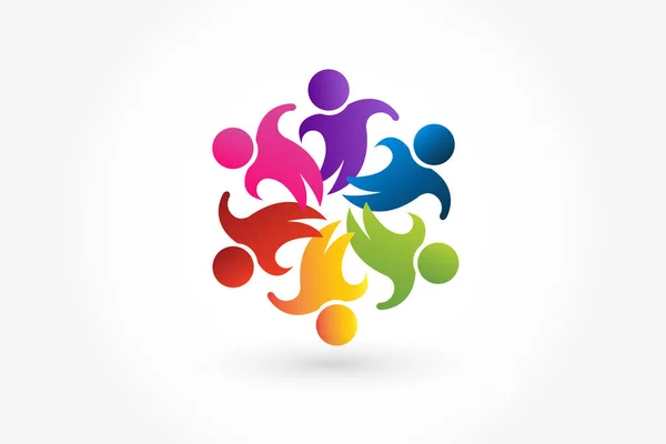 Logo týmová práce lidé jednota partneři přátelství v objetí — Stockový vektor