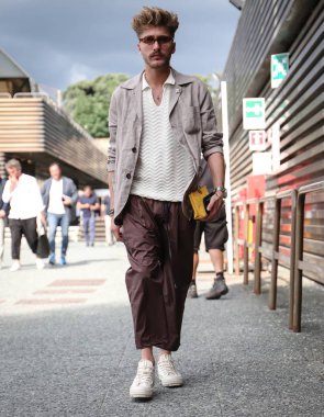 Floransa-12 Haziran 2018 Matteo Simonetti Pitti sırasında sokakta.