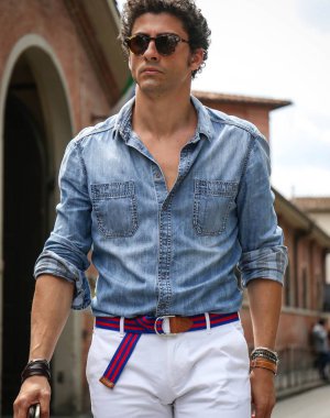 Floransa-13 Haziran 2018 Alessandro D'Amato Pitti sırasında sokakta.