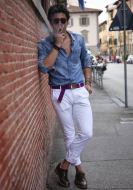 Floransa-13 Haziran 2018 Alessandro D'Amato Pitti sırasında sokakta.