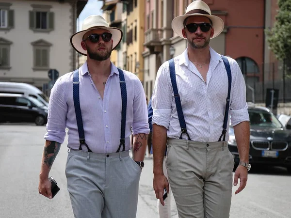 Florence June 2018 Men Street Pitti — Stock Photo, Image