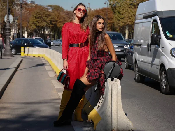 Παρίσι Γαλλία Σεπτεμβρίου 2018 Angelica Ardasheva Και Sara Rossetto Στο — Φωτογραφία Αρχείου