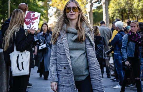 Paris Moda Haftası Sırasında Sokakta Pernille Teisbaek Paris Fransa Eylül — Stok fotoğraf