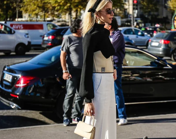 Parigi Francia Settembre 2018 Caroline Daur Strada Durante Paris Fashion — Foto Stock