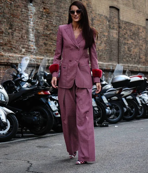 stock image MILAN, Italy- September 20 2018: Women on the street during the Milan Fashion Week.