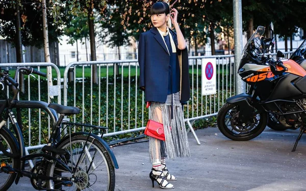 París Francia Septiembre 2018 Akimoto Kozue Calle Durante Semana Moda —  Fotos de Stock