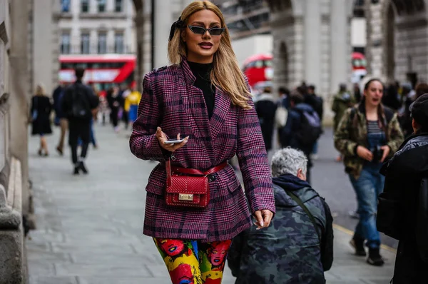 London fashion week streetsytle 16 febbraio 2019 — Stockfoto