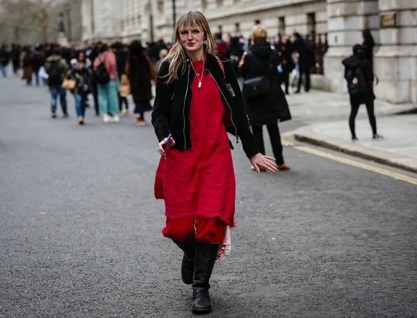 Εβδομάδα μόδας του Λονδίνου 16 Febαμπρίνο 2019 — Φωτογραφία Αρχείου