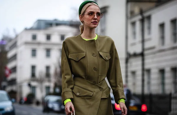 Londres Fashion Week Streetsytle 16 Febbraio 2019 — Fotografia de Stock
