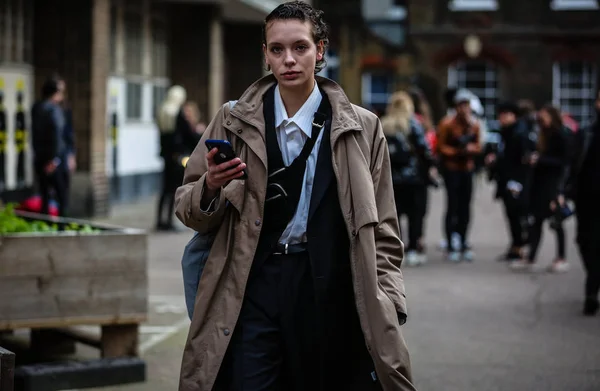 London Fashion Week Streetsytle 1 7 февраля 2019 — стоковое фото