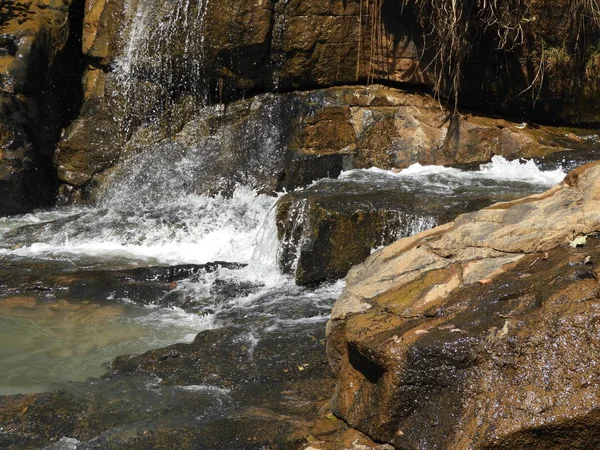 Kothapally or kothapalli waterfalls near lambasingi — Stock Photo, Image