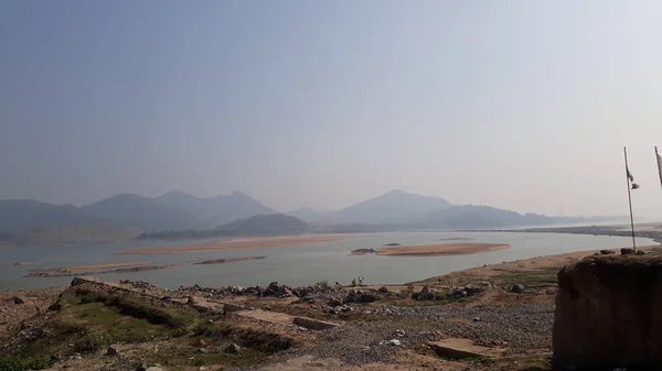 Río Godavari en la construcción de la presa polavaram andhra pradesh, India —  Fotos de Stock