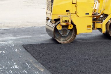 Yol yapımı, beton kaldırım asfalt fayans ustası