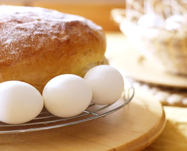 Typowe Świąteczne Wielkanocne Czeskiej Słodki Chleb Nazywa Się Mazanec Jedzenie — Zdjęcie stockowe