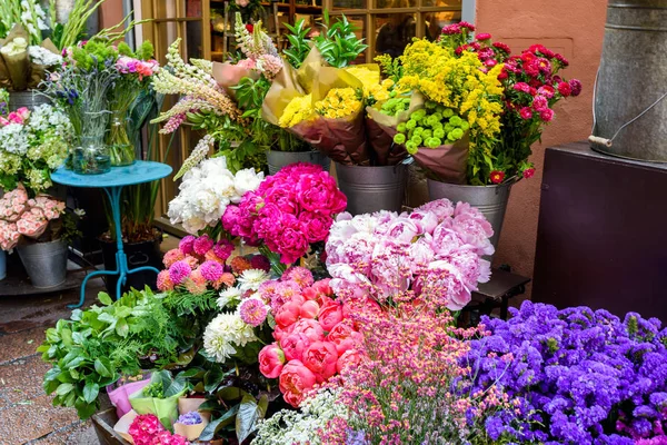 Various Bouquets Flowers Street Show Window Flower Shop Italy — Stock Photo, Image