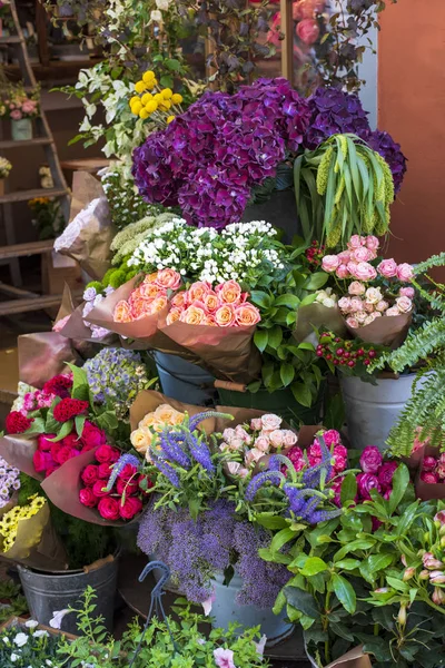 Variety Flowers Street Exhibition Flower Shop Italy Beautiful Bouquets Pink — Stock Photo, Image