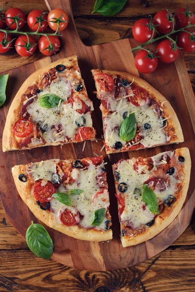 Pizza tradicional — Fotografia de Stock