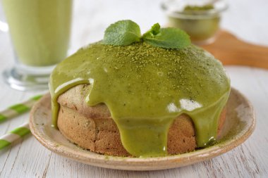 Matcha yeşil çay pasta 