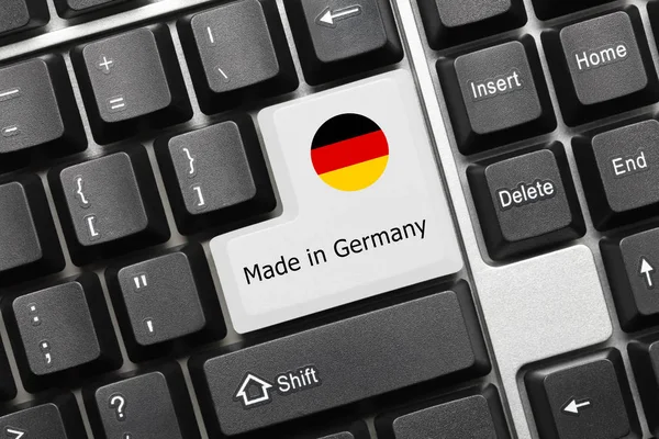 Vista Cerca Teclado Conceptual Hecho Alemania Tecla Con Bandera —  Fotos de Stock