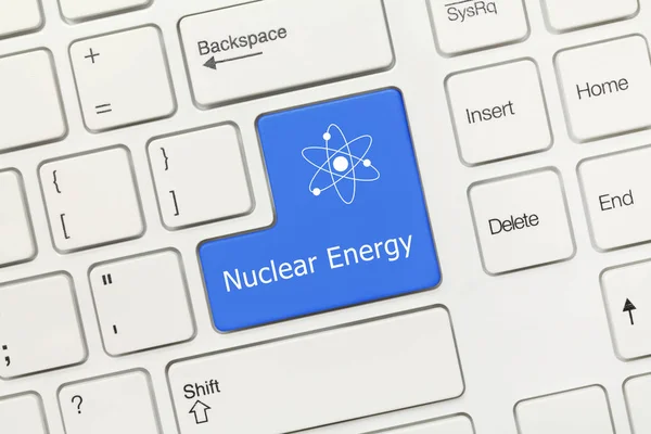 Vista Cerca Del Teclado Conceptual Blanco Energía Nuclear Tecla Azul —  Fotos de Stock