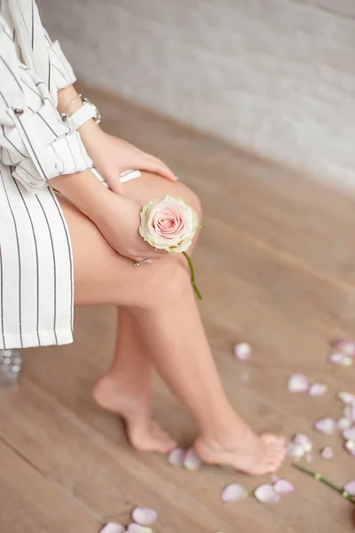 Spa Belleza Bienestar Concepto Baño Con Pétalos Rosa Fresca Flores —  Fotos de Stock