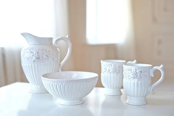 Set White Ceramic Kitchen Utensils Dishes White Table Big Bright — Stock Photo, Image