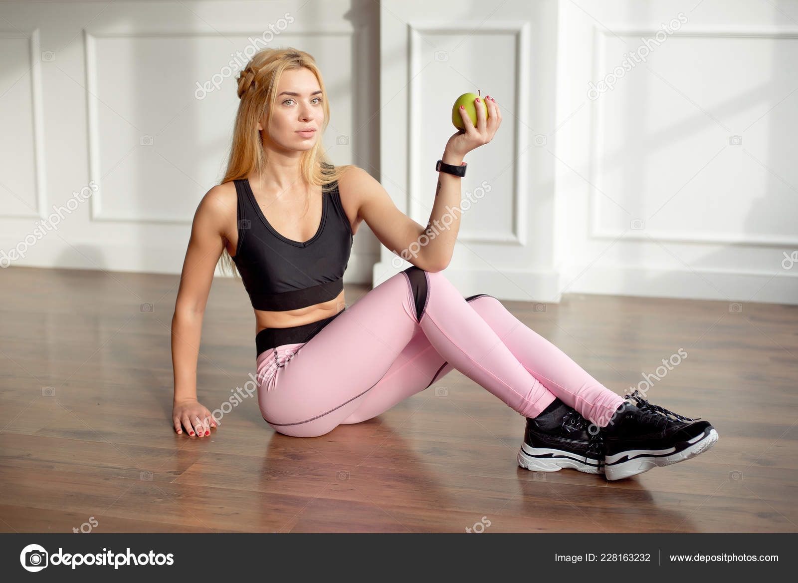 Young Slim Woman Athletic Body Long Blonde Hair Dressed Pink Stock Photo by  ©VBStudio 228163232