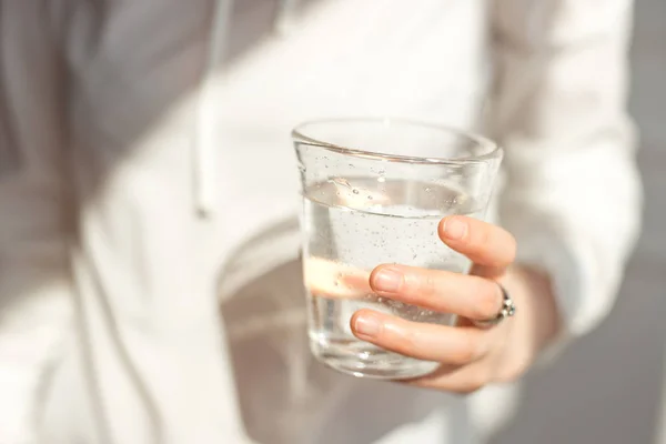 Close Girl Hands Office Stands Sunlight Holding Glass Clean Water — Stock Photo, Image