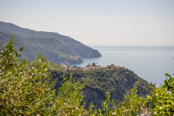 Europe Italie Cinque Terre Corniglia Une Grande Étendue Eau Avec — Photo