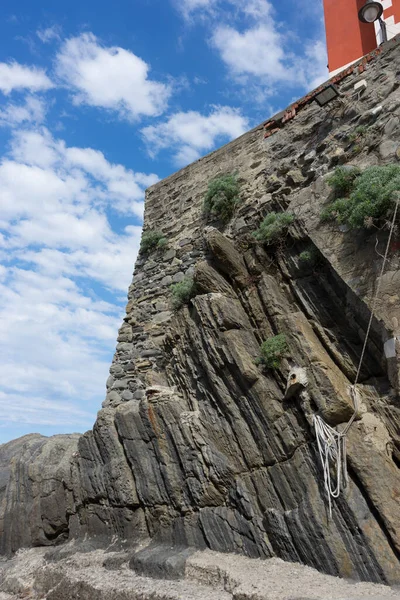 Europa Italien Cinque Terre Riomaggiore Ett Högt Stenigt Berg Med — Stockfoto