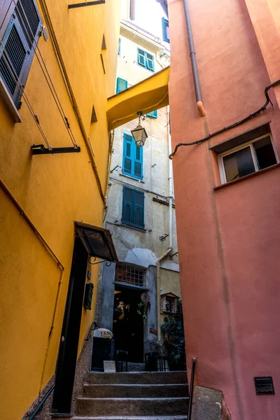 Italie Cinque Terre Vernazza Une Rue Étroite — Photo