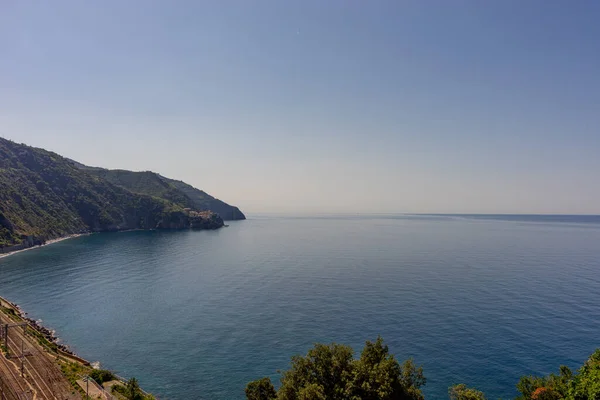 Europa Itália Cinque Terre Corniglia Uma Ilha Meio Corpo Água — Fotografia de Stock