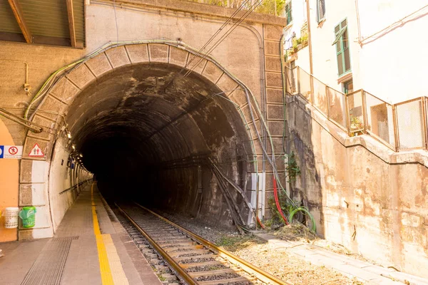 Europa Italien Cinque Terre Vernazza Ein Tunnel Einer Stadt — Stockfoto