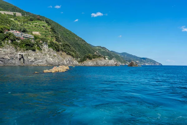 Monterosso Cinque Terre Italien Juni 2018 Touristen Genießen Strand Und — Stockfoto