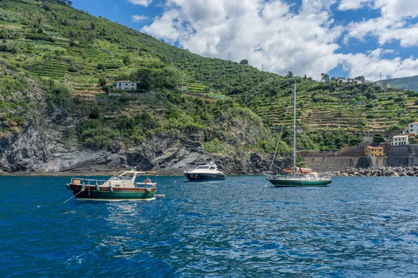 Monterosso Cinque Terre Italie Juin 2018 Bateaux Amarrés Près Rivage — Photo