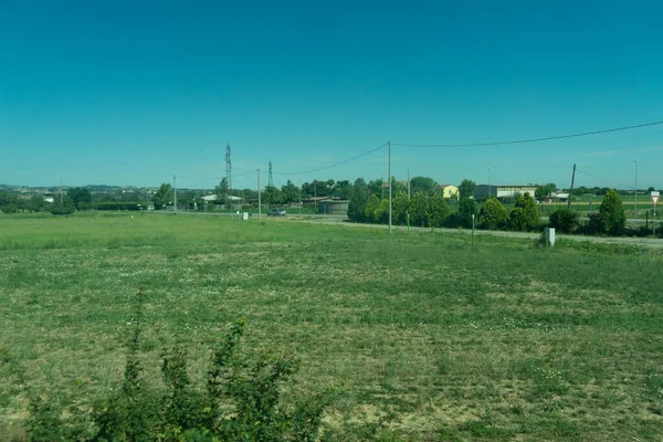 Europa Italia Spezia Kasltelruth Tren Gran Campo Verde Con Árboles —  Fotos de Stock