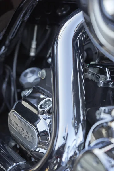 El Cajon, Ca/ABD - 2 Ağustos 2016: Motosiklet grubu ile evli onların aylık karşılamak için toplar. Harley Davidson motosiklet sürme çiftler bir kulüp. 