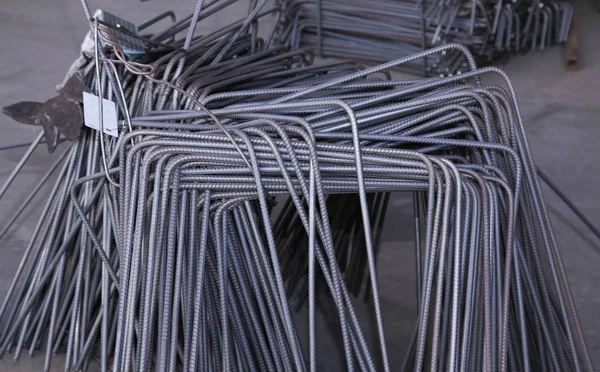 Endüstriyel çelik Demir parmaklıkları fabrikası