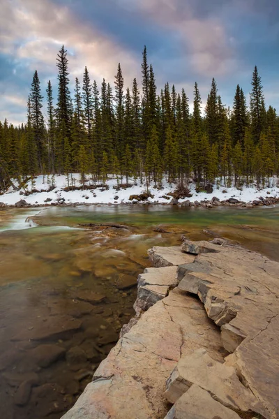 卡纳纳斯基斯Bragg Creek Alberta附近的Elbow瀑布 — 图库照片