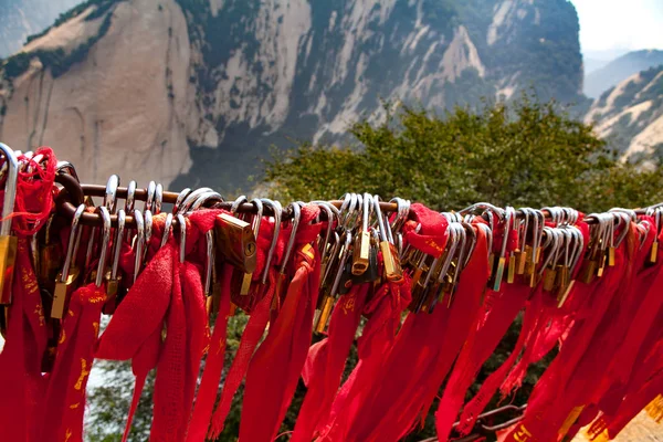 Castillos Con Arcos Rojos Montaña Sagrada Huashan China —  Fotos de Stock