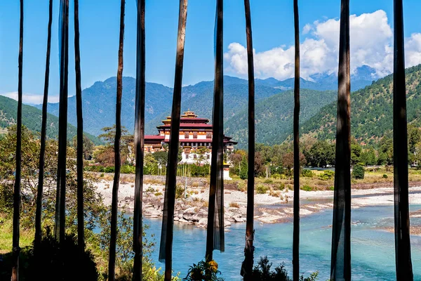 Punakha Dzong Mit Gebetsfahnen Vordergrund Bhutan Punakha Dzong Festung Ist — Stockfoto