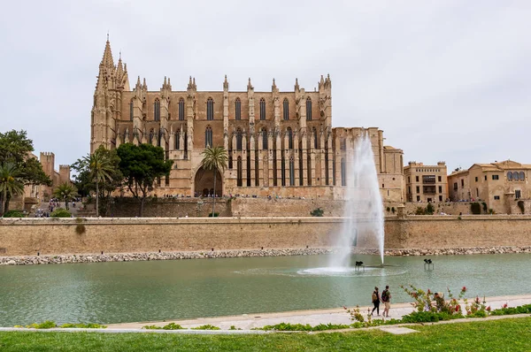 La Seu, la Catedral de Palma de Mallorca - Islas Baleares, España — Foto de Stock