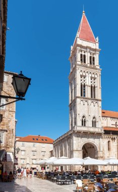 Katedrali St Lawrence çan kulesi introgir - Dalmaçya, Hırvatistan