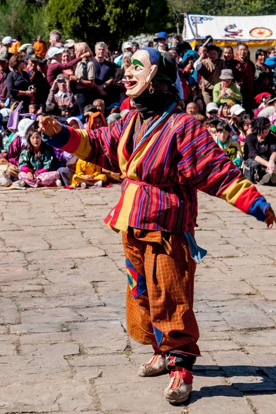 Palyaço maskesi ve Bumtha'da geleneksel bir festival kostüm — Stok fotoğraf