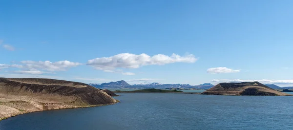 Skutustadagigar 의사 크레이터 호수 뮈 바튼 지역-아이슬란드 — 스톡 사진